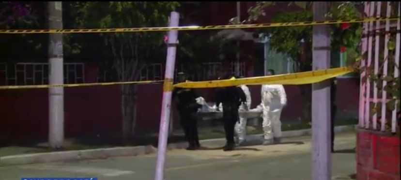 “Entrando a su casa”, le disparan a pareja de adultos mayores en la puerta de su casa.