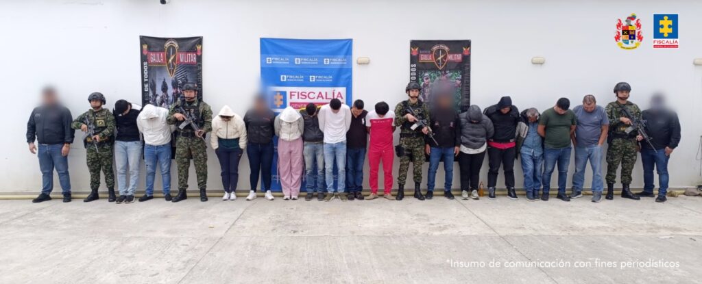 Los presuntos integrantes de la estructura delictiva, al parecer, ubicaban infractores y les ofrecían ayuda para recuperar los vehículos inmovilizados, y evitar que las multas fueran cargadas a los sistemas oficiales. Por esta intermediación ilícita cobraban entre 100.000 y 1’000.000 de pesos