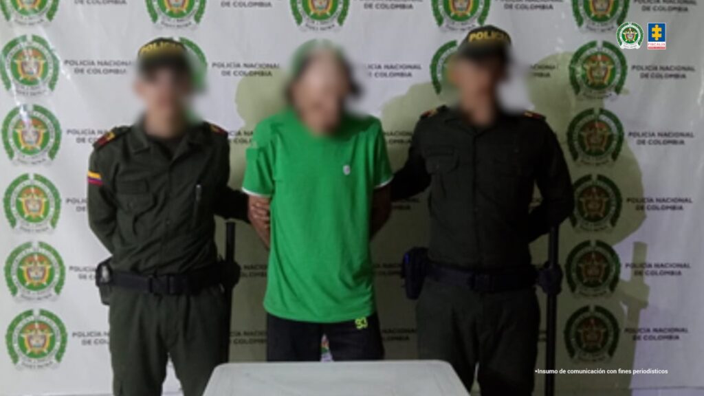 Este hombre habría tocado las partes íntimas de un menor de 4 años, en Caicedonia (Valle).